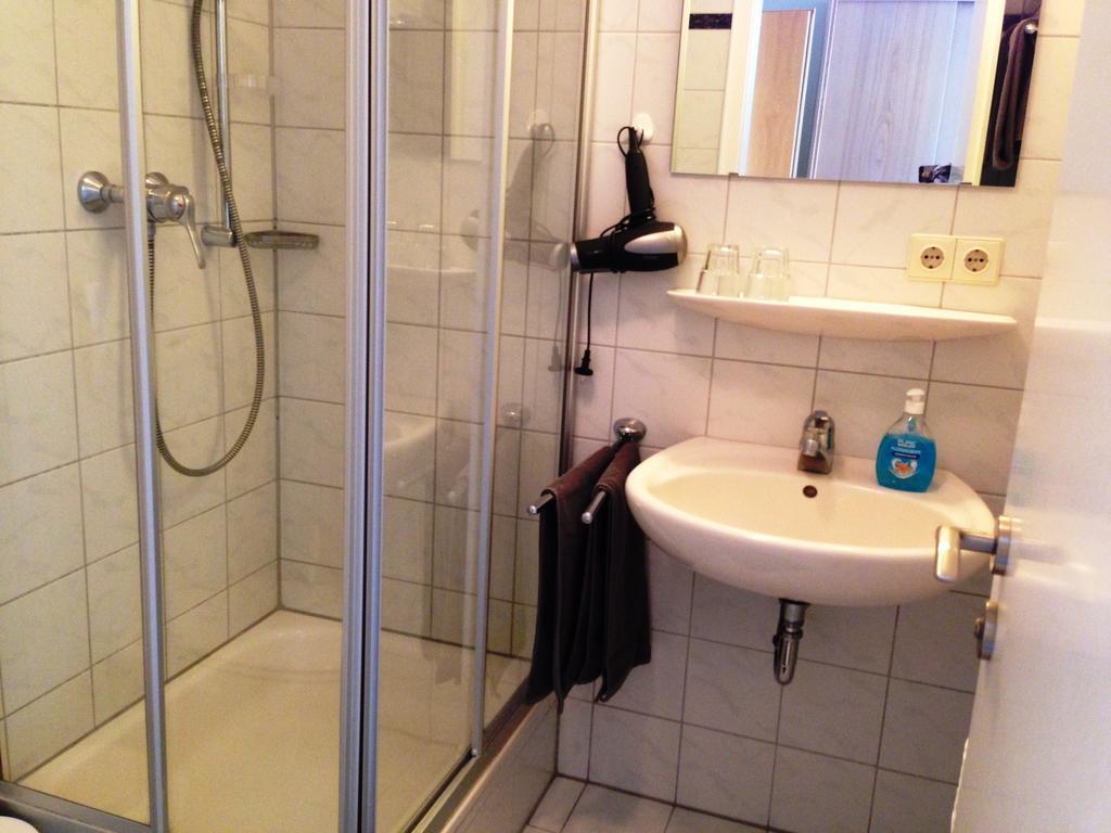 Gasthaus Schwan Riedenburg Kamer foto